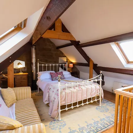 Daffodil Holiday home Danby